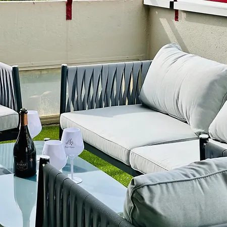 Le 409 Climatise, Rooftop, Parking, A 10 Min Du Centre D'aix En Provence Διαμέρισμα *