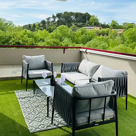 Apartment Le 409 Climatise, Rooftop, Parking, A 10 Min Du Centre D'aix En Provence *