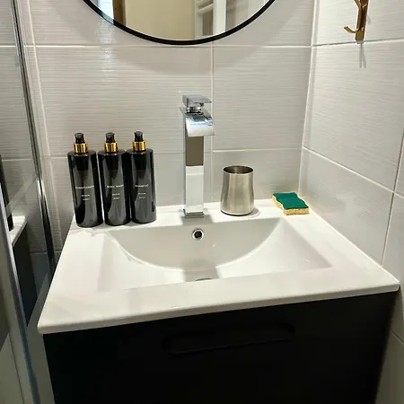 Le 409 Climatise, Rooftop, Parking, A 10 Min Du Centre D'aix En Provence * Aix-en-Provence